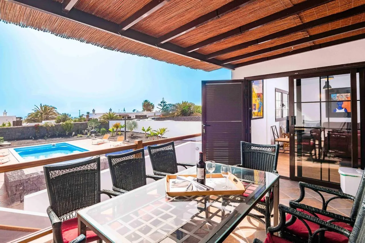 Villa Papillon Con Piscina Privada Y Vistas Al Mar Playa Blanca  Playa Blanca (Lanzarote)